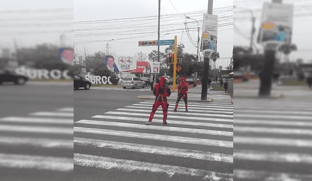 Facebook: Spiderman y Deadpool sorprenden a choferes en Perú con sexy baile [VIDEO]