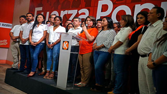 Martha Chávez ofreció declaraciones para ponderar el resultado de FP. Foto: ANDINA