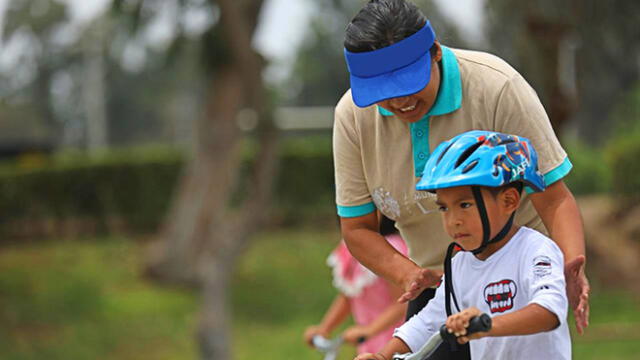 Aprende a manejar bicicleta en clubes zonales y parques 