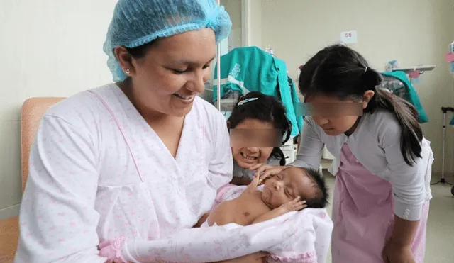 Médicos del Rebagliati lucharon para salvar la vida de bebé que nació a los seis meses y pesando apenas 1 kilogramo. Foto: Difusión