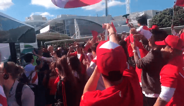 Twitter: neozelandesa sorprendida por el recibimiento de hinchas a la selección peruana [VIDEO]