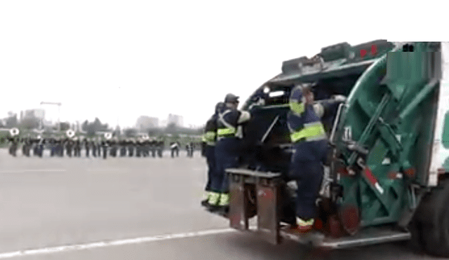 Vía Facebook: preciso momento en que camión de basura arruina ceremonia en Chile [VIDEO]