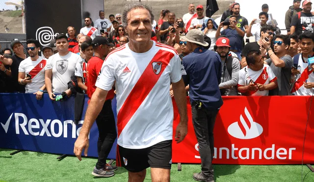 Oscar Ruggeri con sus fans peruanos en el fan fest de la final de la Copa Libertadores 2020. | Fofo: GLR