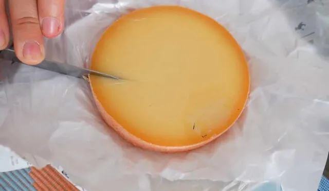 Desliza las imágenes para ver el aspecto de este costoso queso que cuesta 400 soles. Foto: captura de YouTube/Ariana Bolo Arce