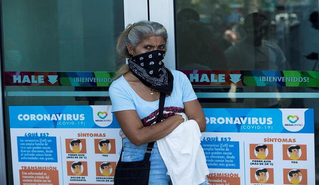 Los síntomas más comunes del nuevo coronavirus son fiebre, cansancio y tos seca. Foto: EFE