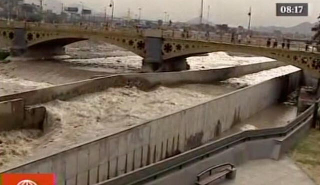 Nuevo aumento del caudal del río Rímac generó alarma | VIDEO