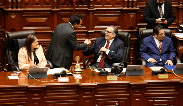 Vicente Zeballos: Pleno del Congreso suspende la sesión de interpelación al ministro de Justicia 