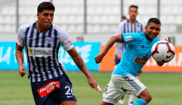 Hansell Riojas no viajó a Juliaca para jugar la final de ida de la Liga 1 Movistar 2019. | Foto: GLR