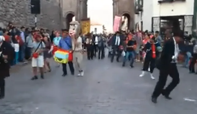 En Facebook: En Cusco bailaron la danza del "Chavo del Ocho" [VIDEO]