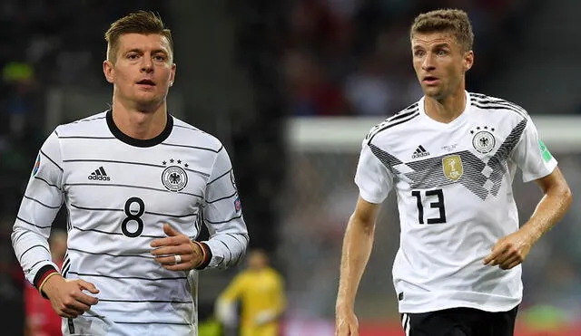 Toni Kroos reveló que Thomas Müller quedaría fuera del recambio generacional que plantea Joachim Löw para Alemania. Composición: AFP/EFE.