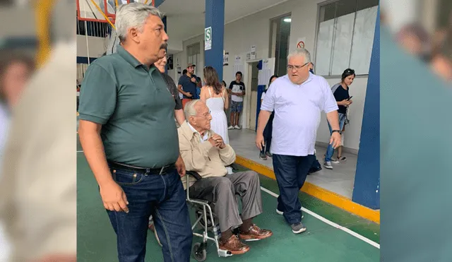 Elecciones 2020: Luis Bedoya Reyes, próximo a cumplir 101 años, emitió su voto