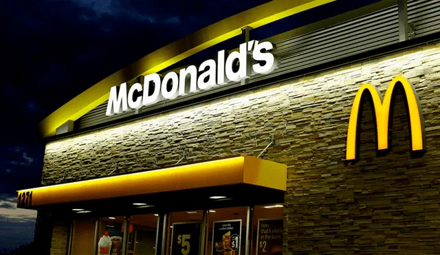 Autoridades arrestan a trabajadora de McDonald’s por manipular la comida de un policía