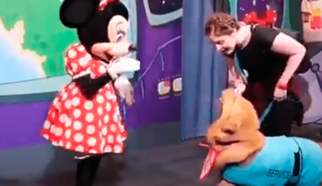 Facebook: Perro tiene emotiva reacción al conocer a Minnie Mouse