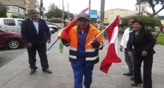 Chasqui boliviano inicia recorrido de 2400 km desde el puerto de Ilo