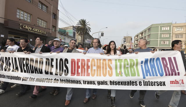 Líderes LGBTI demandan ley de identidad de género y acceso al SIS en casos graves 