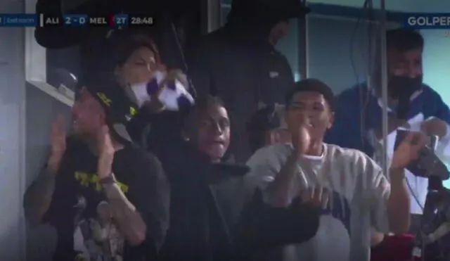 Sergio Peña, Yordi Reyna y Wilder Cartagena se mostraron euforicos tras el gol de Alianza. Foto: captura Gol Perú