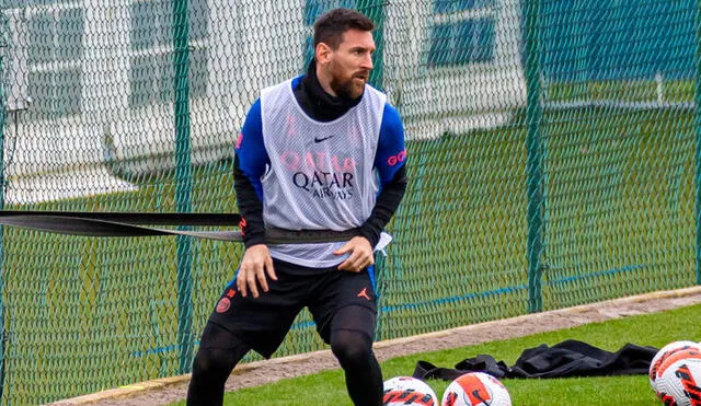 Lionel Messi vuelve a entrenarse con los colores del PSG tras conquistar la Copa del Mundo. Foto: EFE