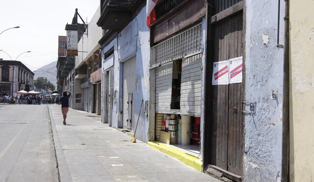 Galerías comerciales del ''Barrio Chino'' permanecen clausuradas. [FOTO]