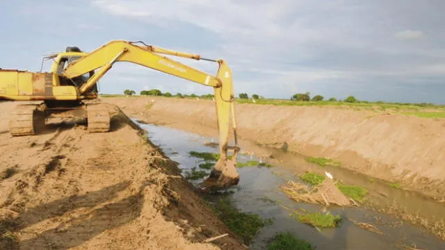 Piura: Minagri invierte más de 6 millones en limpieza de drenes en Sullana
