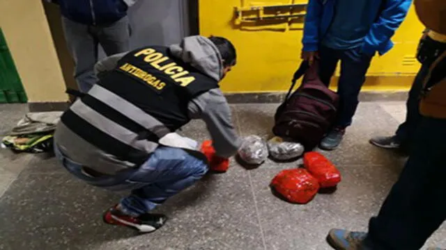 En terminal terrestre de Cusco capturan a pasajeros con 10 kilos de droga [VIDEO]