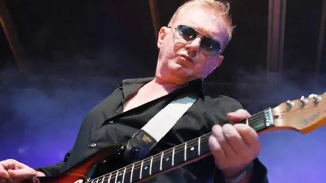 El guitarrista de Gang Of Four, Andy Gill; muere a los 64 años solo dos meses después de la última gira.