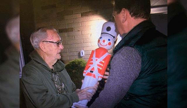 Anciano se enfrenta a pitbull con una decoración navideña para salvar a una niña