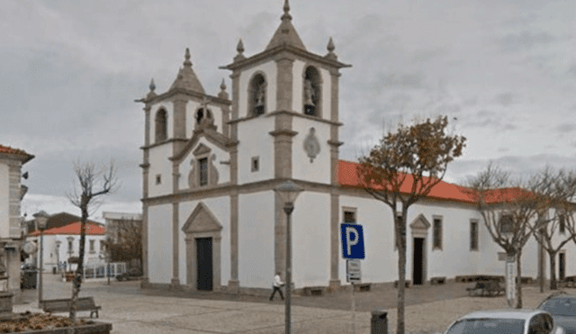 Hombre muere en iglesia porque sacerdote se negó a parar la misa cuando se sentía mal