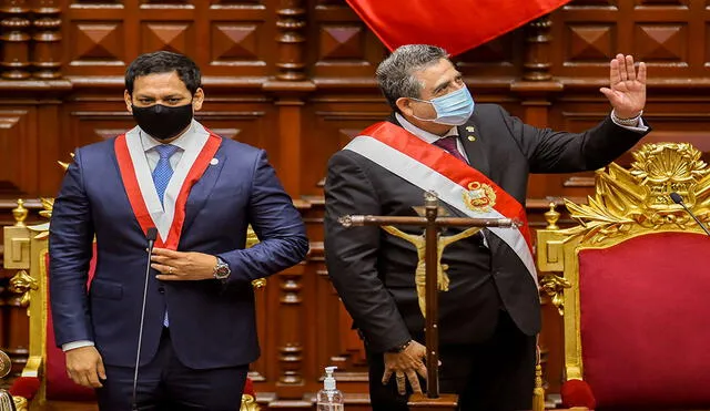 Manuel Merino juró como presidente del Perú sin presencia de alguna persona del cuerpo diplomático. Foto: AFP
