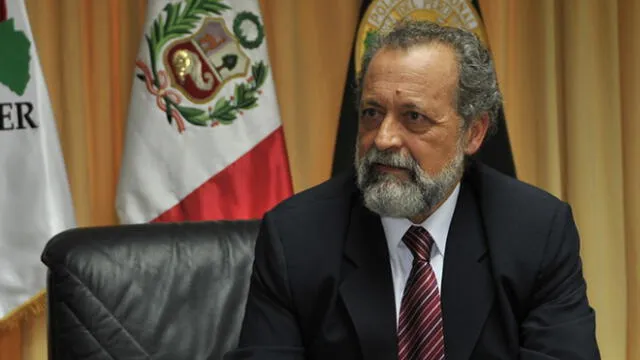 Viceministro Ricardo Valdés también presentó su carta de renuncia
