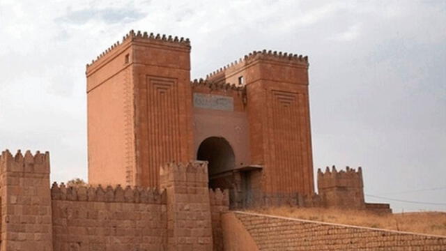 Puerta de Mashqi, destruida por el Estado Islámico, era considerada un patrimonio cultural de Medio Oriente. Foto: Difusión