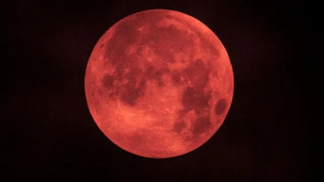 Increíbles imágenes de cómo se vio la Superluna de sangre de lobo en el mundo [FOTOS]