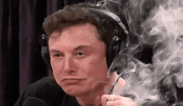 NASA revisará a SpaceX tras difusión de video de Elon Musk fumando marihuana