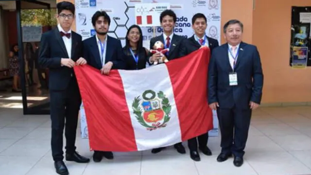 Alumnos ganaron dos medallas de oro en Olimpiada Iberoamericana de Química