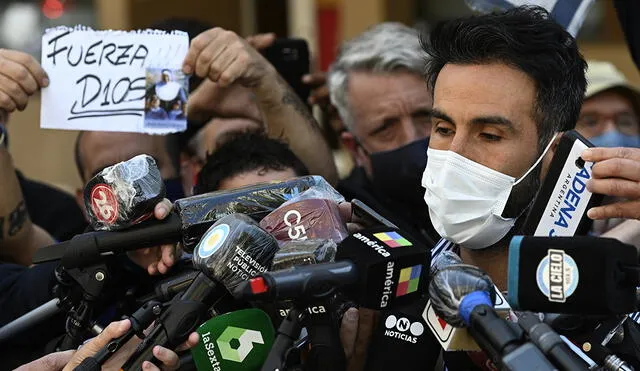 El neurocirujano Leonardo Luque se hizo a cargo de la operación de Diego Maradona. Foto: AFP