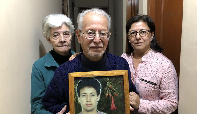 Familia de Enrique Ortiz.