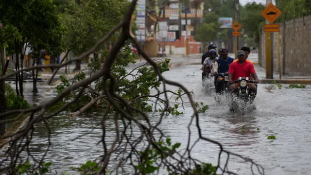 Puerto Rico: Evacúan dos pueblos por represa dañada tras huracán María