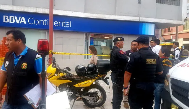 Cinco encapuchados asaltan una agencia bancaria en Breña