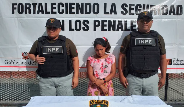 Mujer quedó detenida en el establecimiento penitenciario.