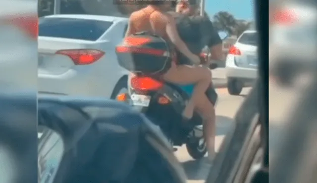 YouTube Viral: mujer iba en una moto y decidió rasurarse las piernas frente a todos [VIDEO]