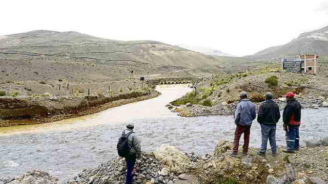 Puno: Habitantes de la cuenca de Llallimayo acatarán huelga por contaminación