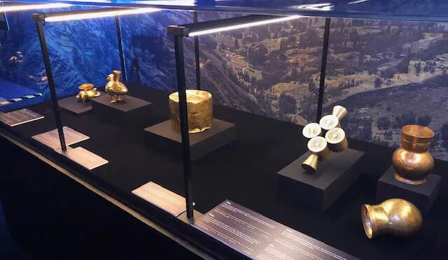 Algunas de las piezas de oro que se muestran en el museo eslovaco.