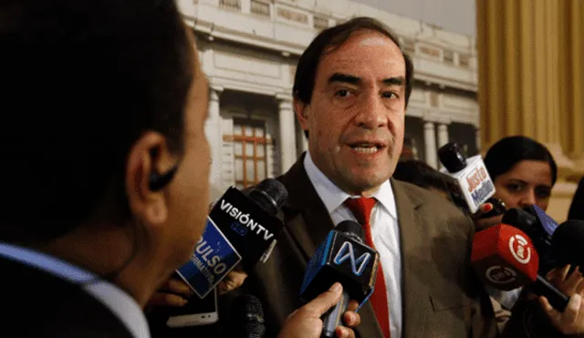 Yonhy Lescano sugiere que Fiscalización no insista en interrogar a Humala y Heredia