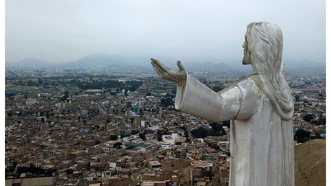 Futuro del Cristo del Pacífico genera debate entre los peruanos. Foto: AFP