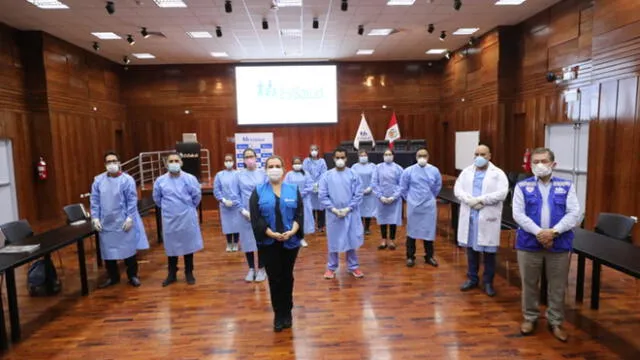 Médicos extranjeros son colegiados en el país y cuentan con el título profesional validado por Sunedu. (Foto: EsSalud)