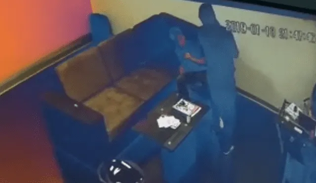 Ladrón asaltó un gimnasio en S.M.P. y se llevó dinero en solo 30 segundos [VIDEO] 