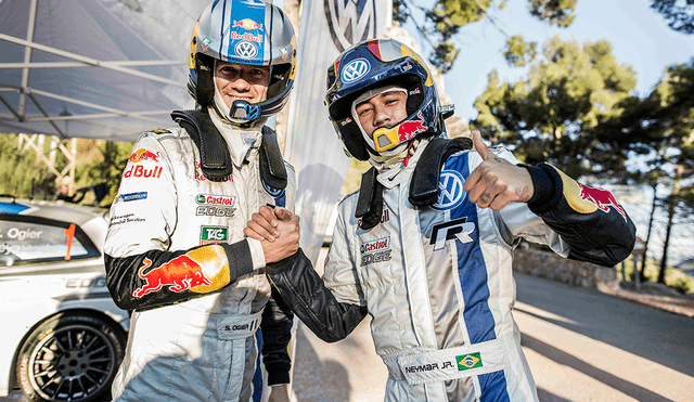 Mientras militaba en el FC Barcelona, Neymar tuvo un día fuera de las canchas y aprovechó en practicar Rally.