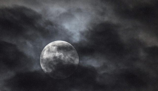 Eclipse lunar y un asteroide son el espectáculo celestial esta noche | EN VIVO