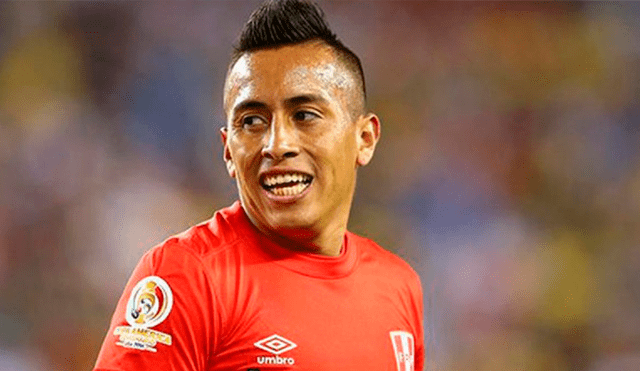 Tras perderse el gol minutos antes del partido Perú vs Chile en la Copa América 2019, Cueva se siente optimista y no duda en apoyar a la Bicolor. Créditos: AFP