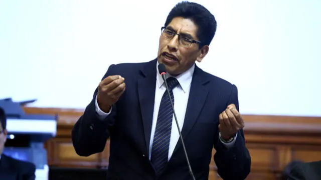 Admiten pedido de levantamiento de inmunidad para congresista Edilberto Curro