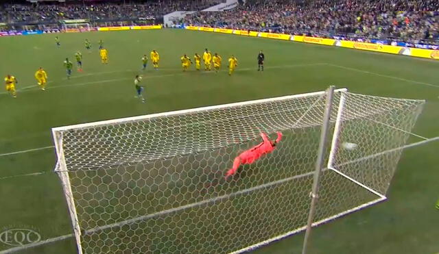 Raúl Ruidiaz anotó el empate para Seattle Sounder ante Columbus Crew. Foto: Captura